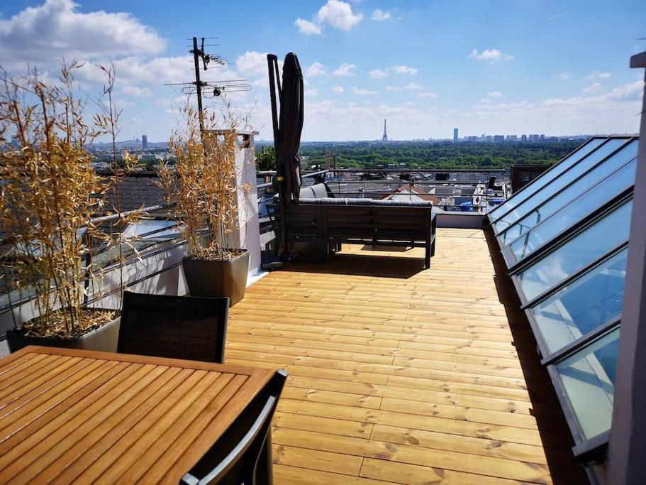 Maison Exceptionnelle ! Vue Tour Eiffel Et Paris Villa Suresnes Bagian luar foto